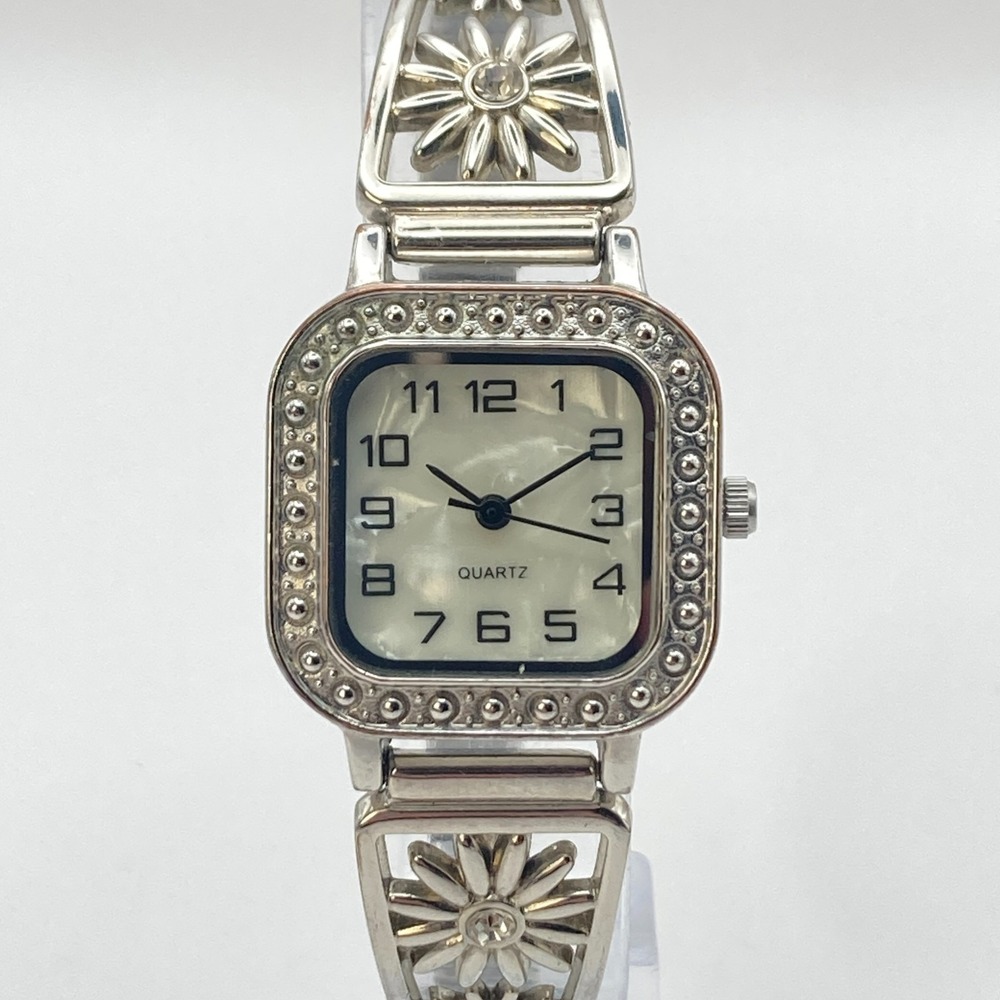 Modern Women's Watch 25mm Silver Tone Floral Stretch Band Crystals New Battery